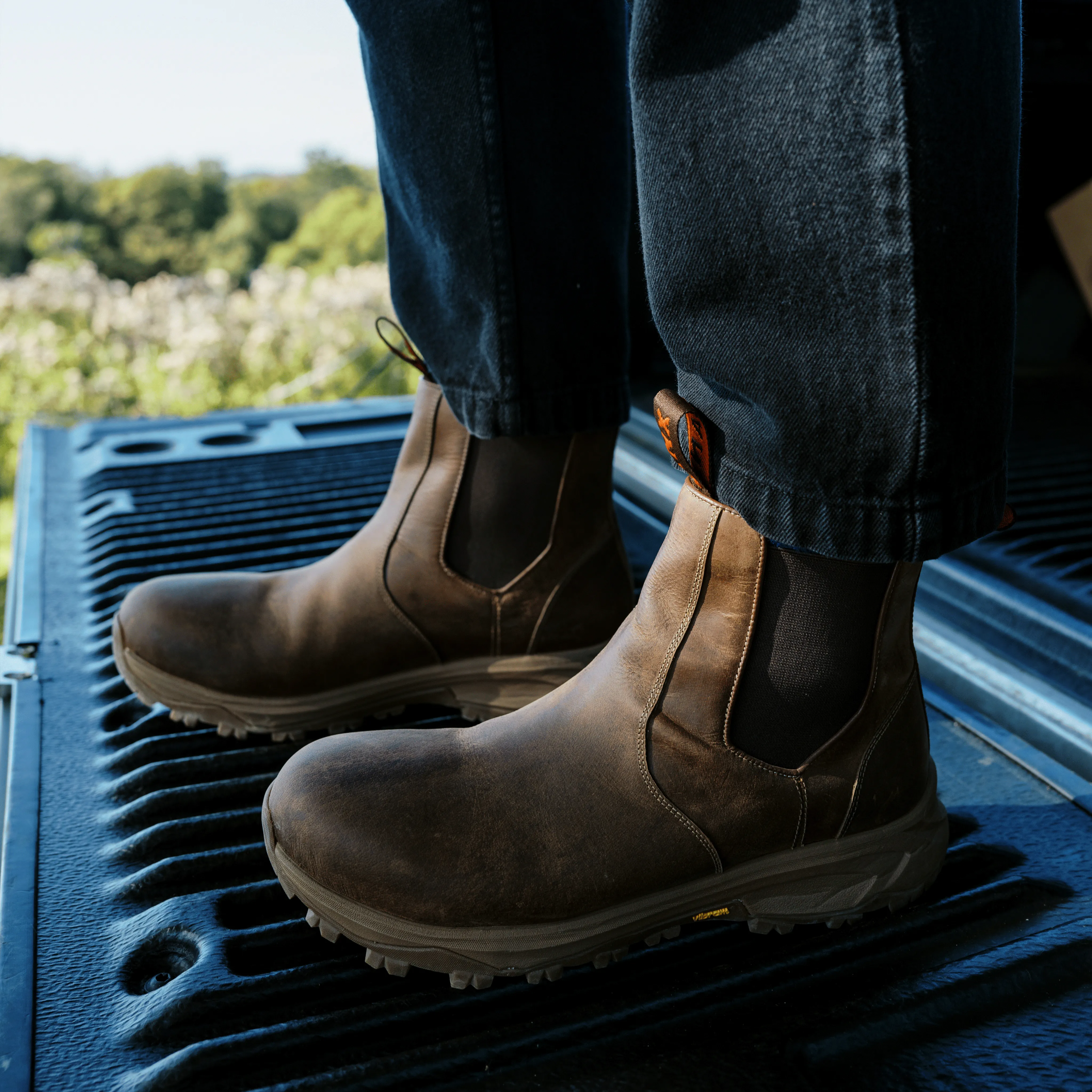 RIBCHESTER // CONKER DISTRESSED All Day Wear