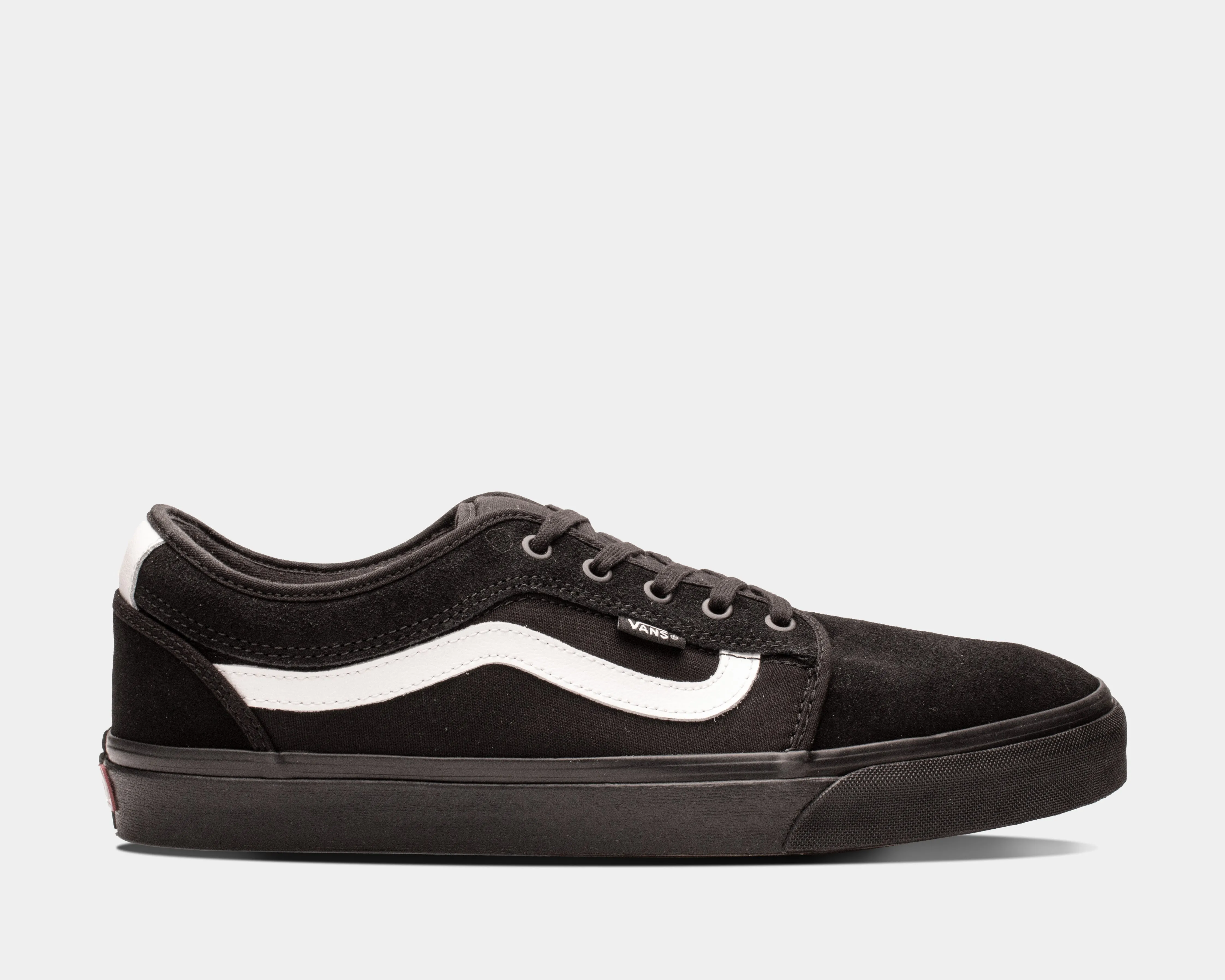 Skate Chukka Low Sidestripe Core Travel Ready