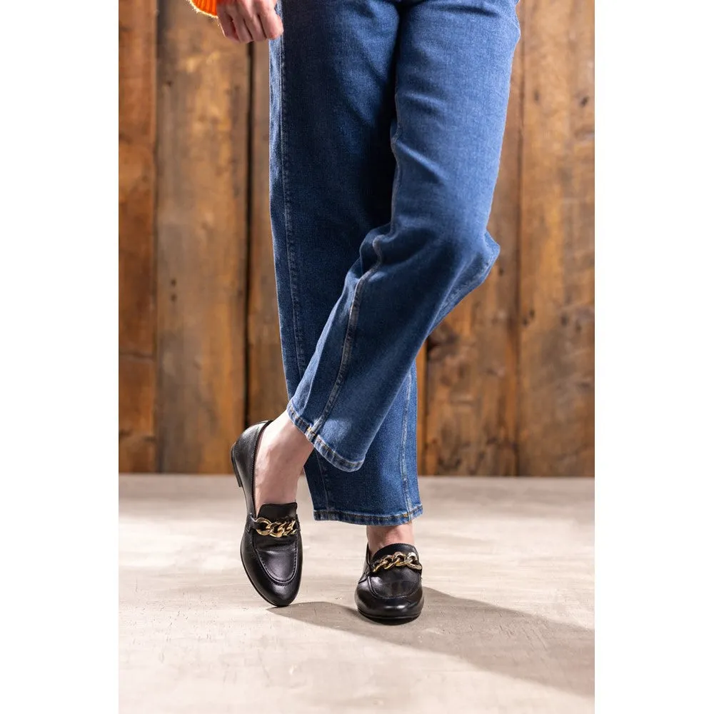 Stylish Sole Black Harper Chain Loafers