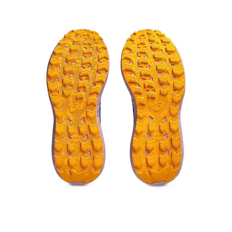 ASICS GEL-Sonoma 8 B Womens Trail Running Shoes running in a cable car area shoes