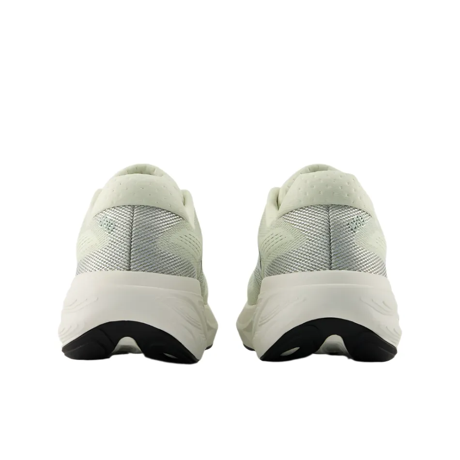 pre - run stretch cleated shoes New Balance Women's 880 v15 Running Shoes in Mineral/Sea Salt/Garter Snake AW25