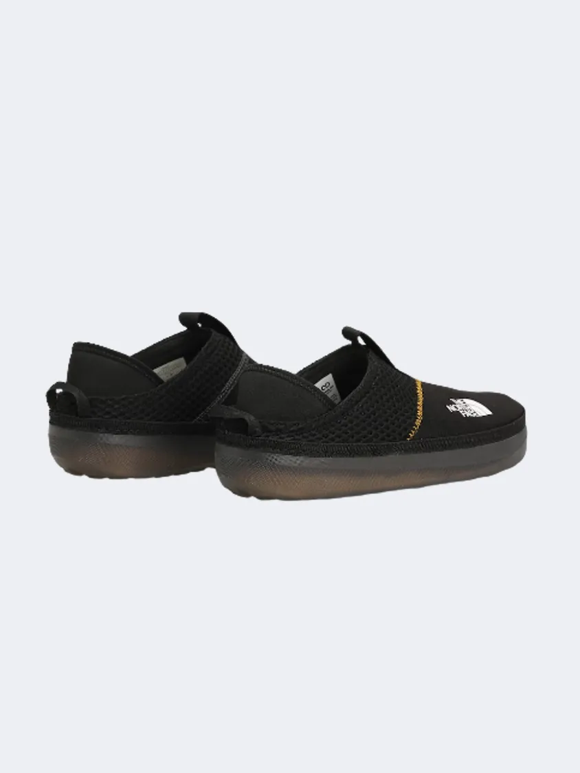 The North Face Base Camp  Men Lifestyle Slippers Black Flexibility Boost