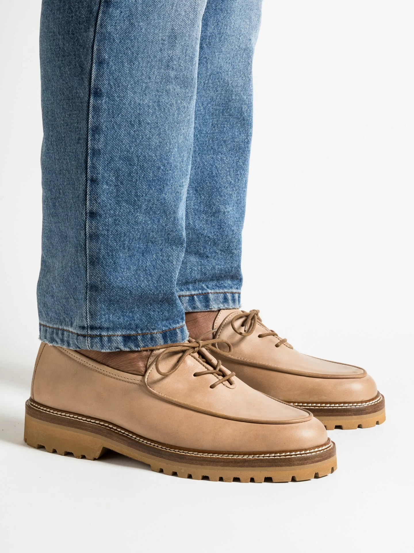Balanced Style Elegant Workday Fit FLEURUS NATURAL OILED