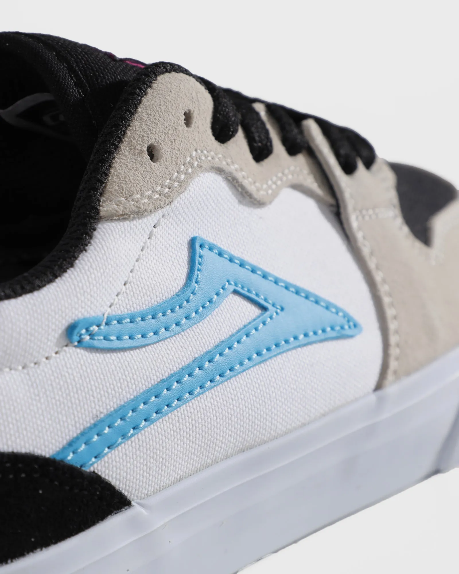 York - White/Black Suede Street Cool Sport Edge