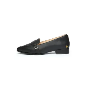 Easy-to-Wear Shoes Klassic Buckle Loafers - Black (BLK)