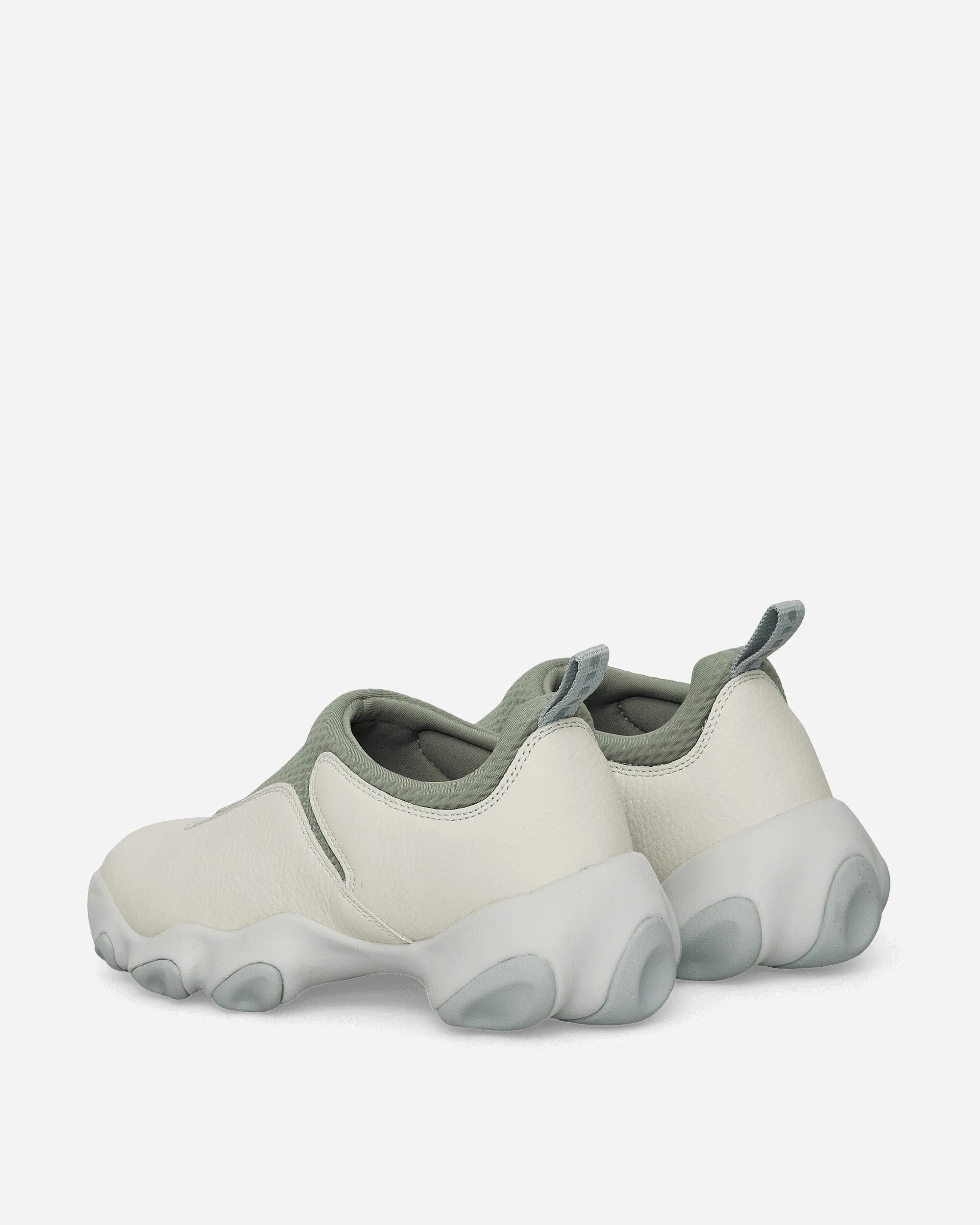 Comfort First Suede Flesh Sneakers Lily Pad / White