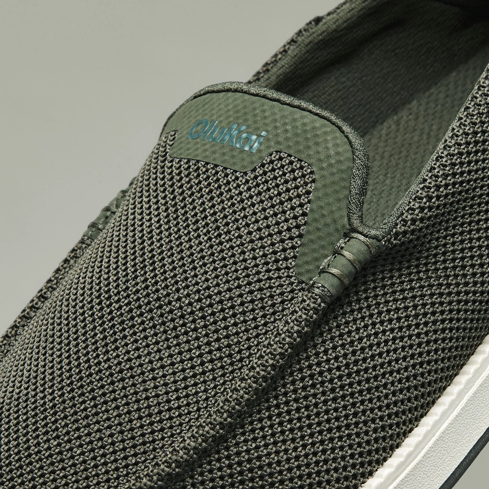 K??kaha Mesh - Nori Comfort Fit Step