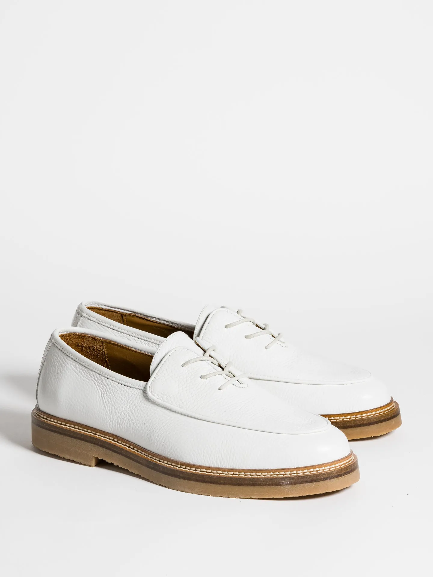 Classic Lace Smooth Walk OLIVIER WHITE GRAINED