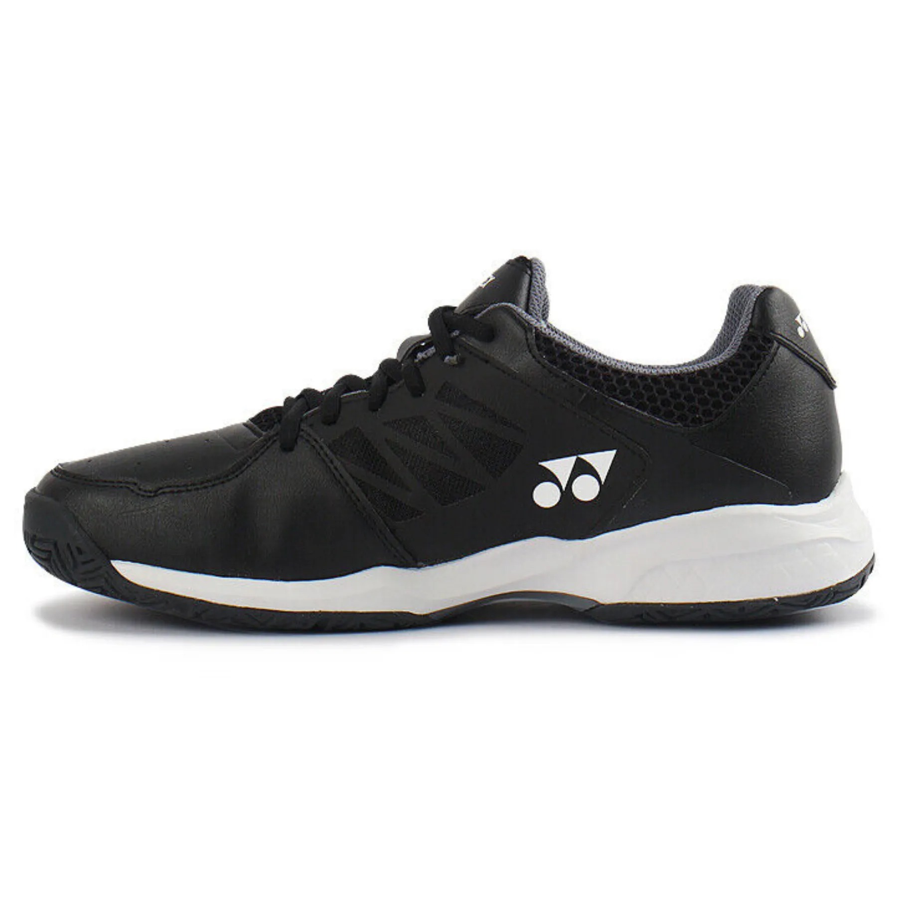 Yonex Lumio 3 All Court Mens Tennis Shoes 2023 - Black Minimal Look