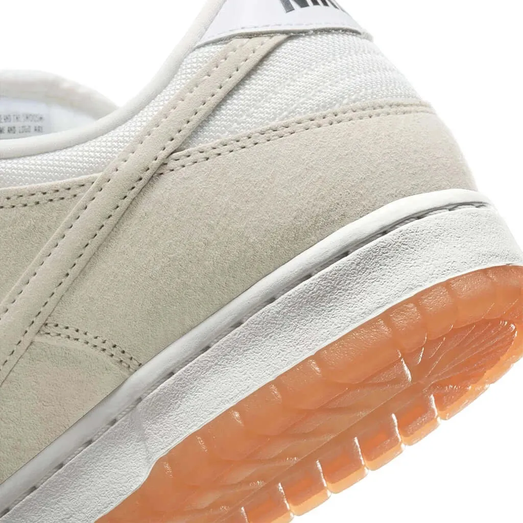Nike SB Dunk Low Pro B Skater Gear Reflective Design