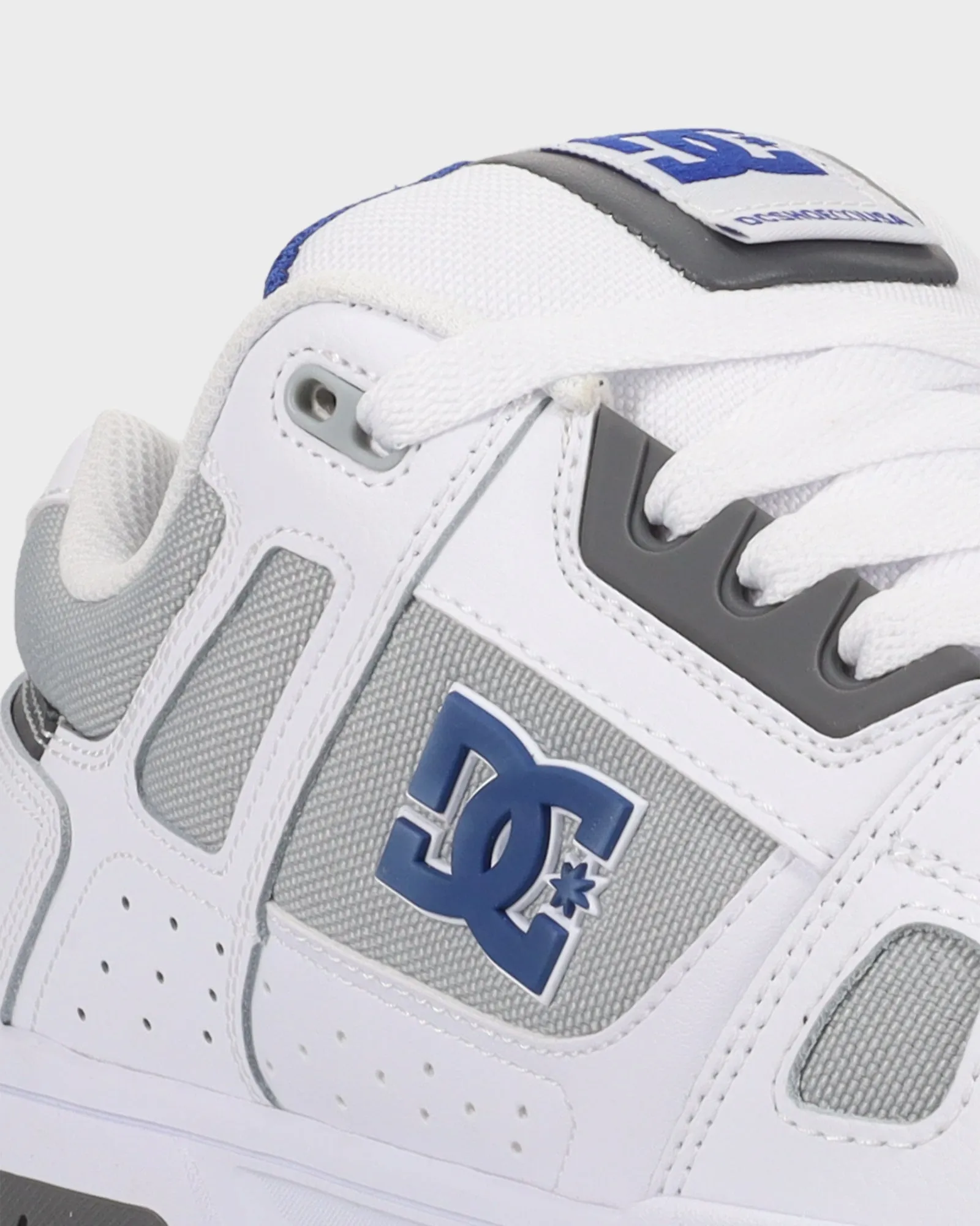 Modern Look Board Support Mens Stag Sneakers