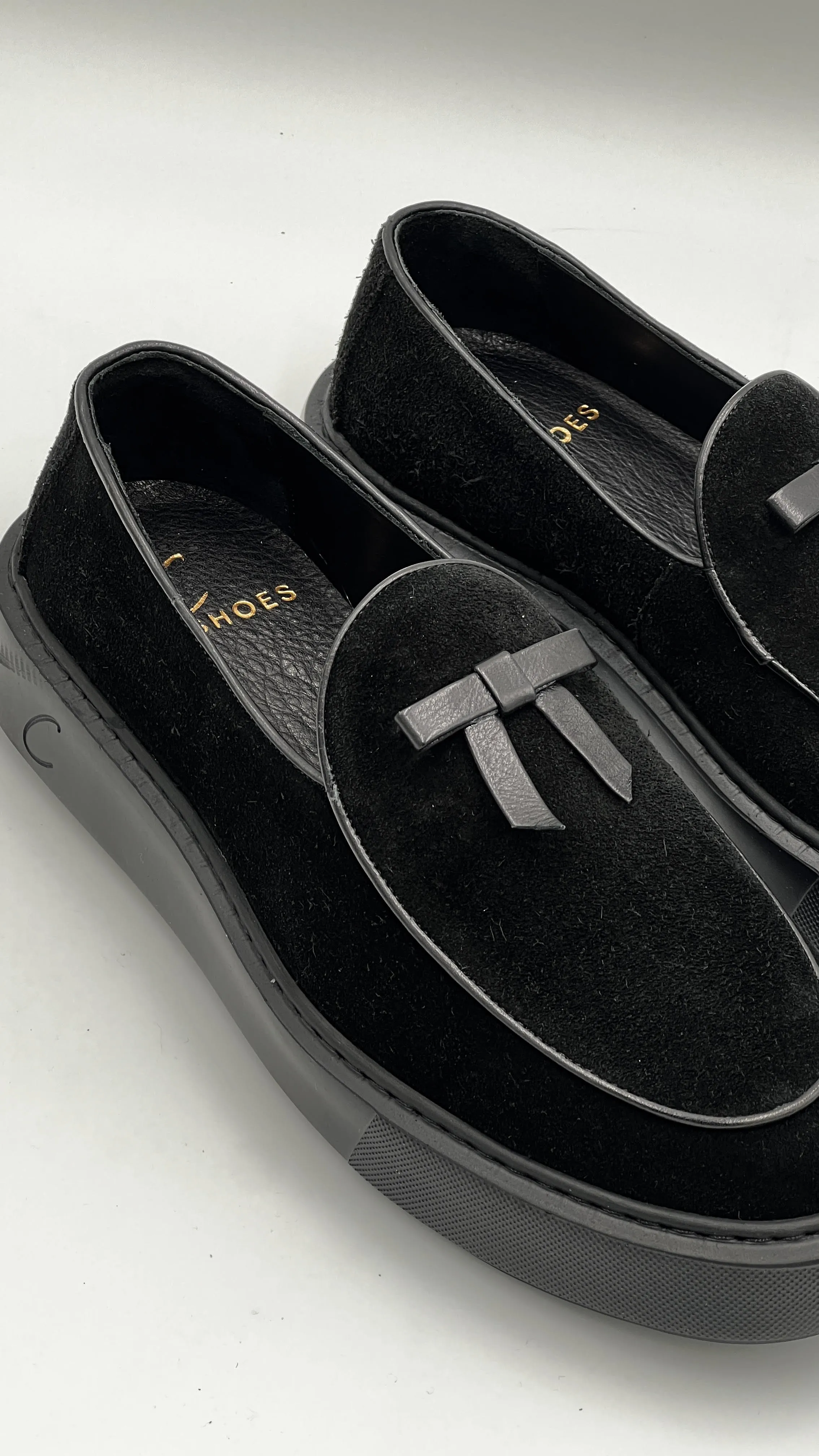 Style: S8856-Black Ventilated Design Game Ready