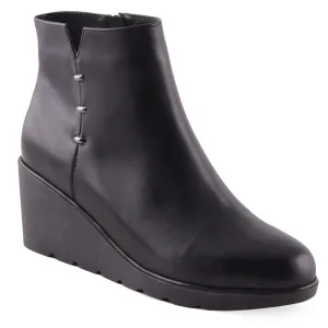 Heavy Snowfall Gear AquaDiva Tulip Waterproof Boot Black (Women's)