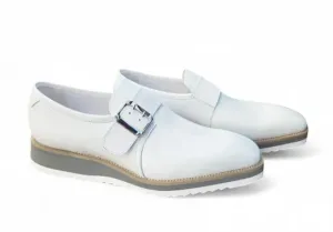 Style: 515-38P-White Signature Detail Sharp Trim